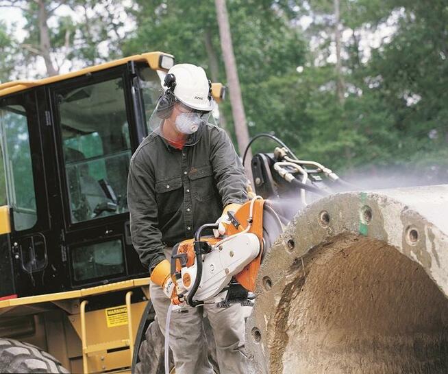 Usługa wypożyczenia przecinarki do betonu STIHL TS700