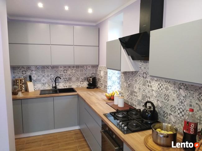 Meble na wymiar kuchenne kuchnie szafy Producent Wizualizacj