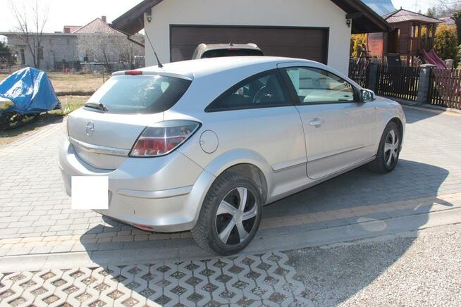 Opel Astra GTC 1.7 CDTI 101KM 2005r. wersja limitowan