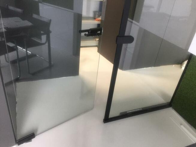 Prestiżowe i lekkie ścianki szklane - Loftowe i balustrady..