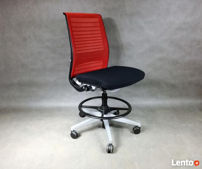 Fotel obrotowy / Krzesło biurowe - używane meble biurowe
