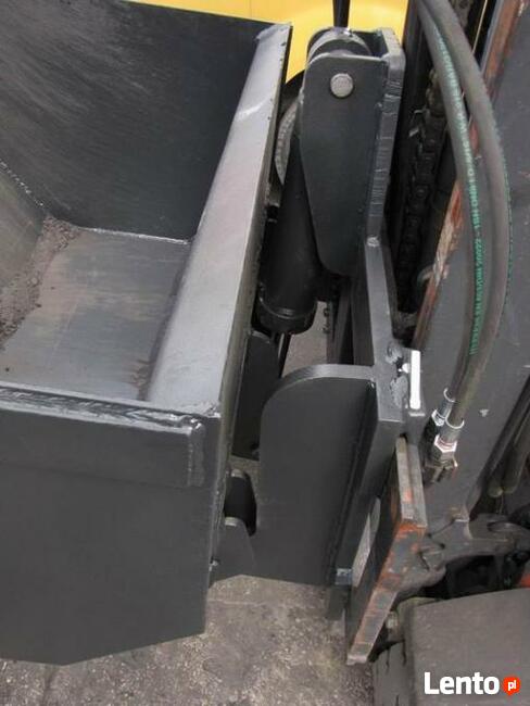 Szufla hydrauliczna 0,6m3 montowana na karetce