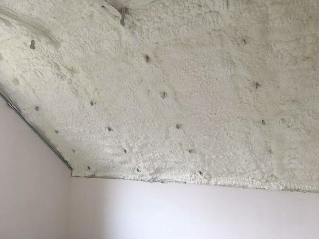 Ocieplenia pianą PUR, ocieplenia poddaszy, pianka PUR