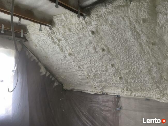 Ocieplenia pianą PUR, ocieplenia poddaszy, pianka PUR