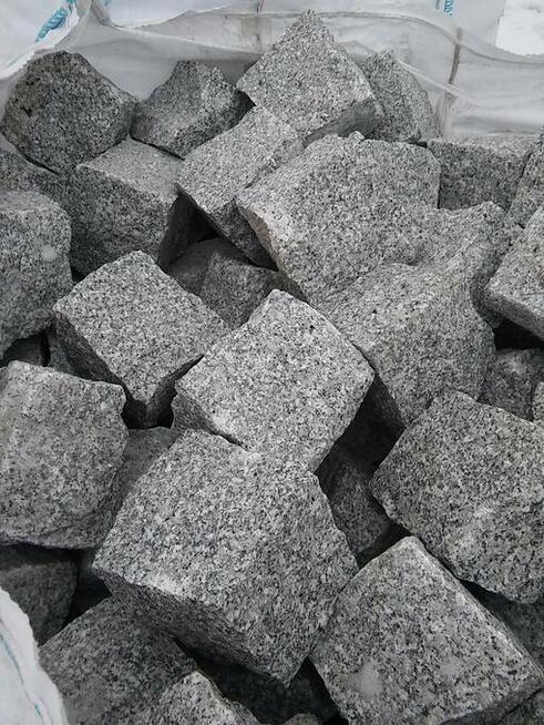 kostka granitowa, grys, kamienie ozdobne
