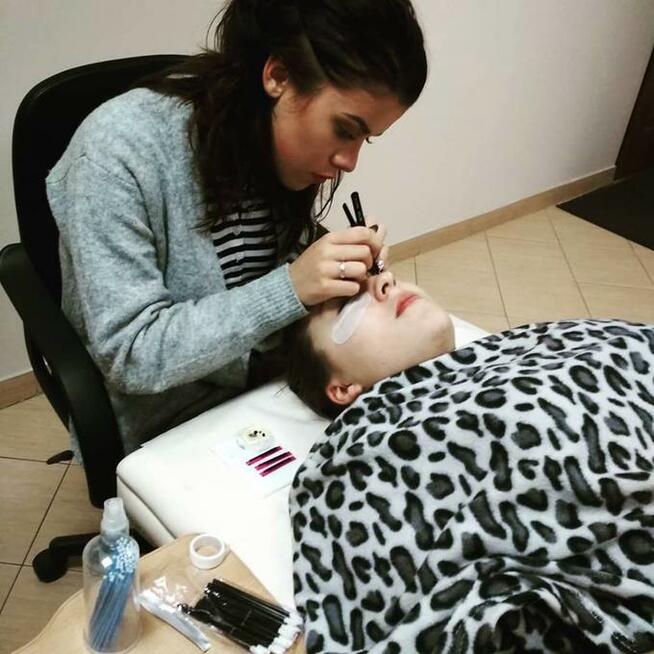 MEGA intensywne szkolenie przedłużanie rzęs