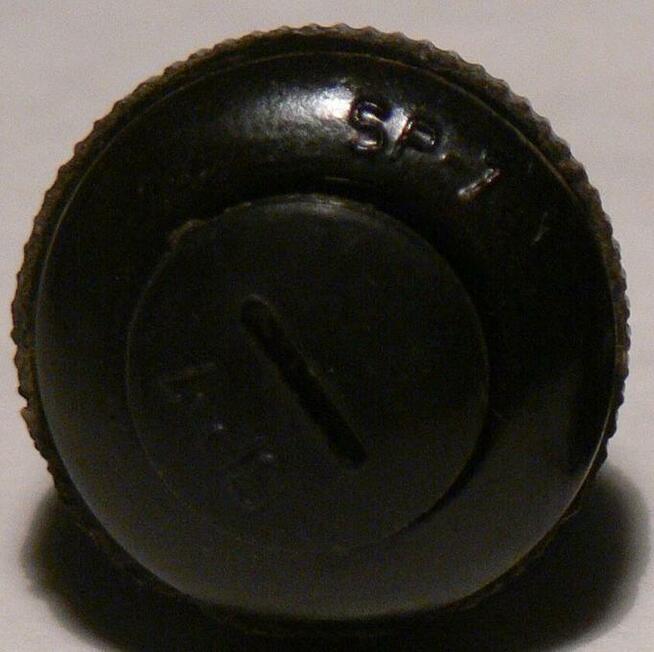 Gniazda bezpiecznika SP 7 (PRL)