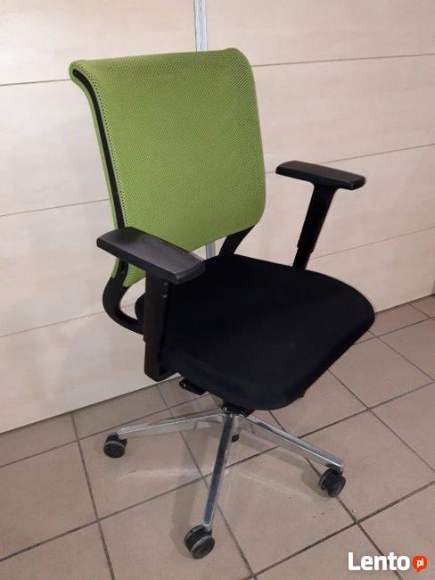 Centrum Nowych i Uzywanych Mebli Biurowych