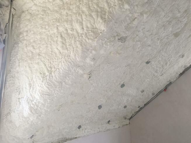 Ocieplenia poddaszy pianą PUR