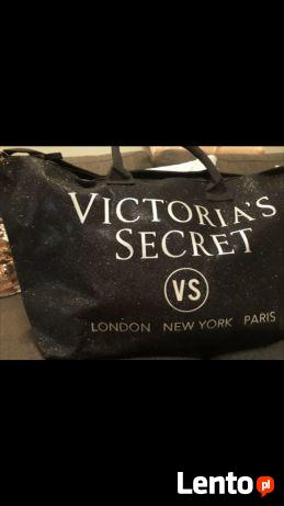 Piękna mieniaca sie torba Victoria secret