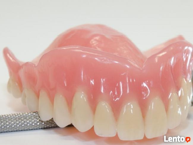 Naprawa protez zębowych białystok