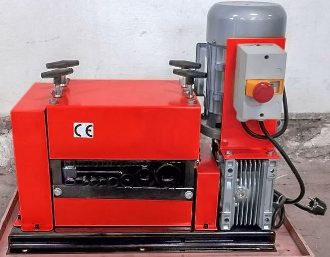 Odizolowywacz Kabli MACHTEK M-508