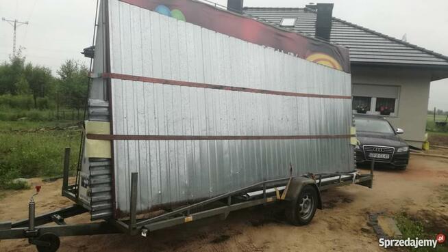 transport garaży blaszanych metalowych bram garażowych