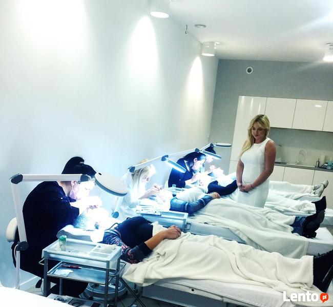 Kurs Przedłużanie i Zagęszczane Rzęs