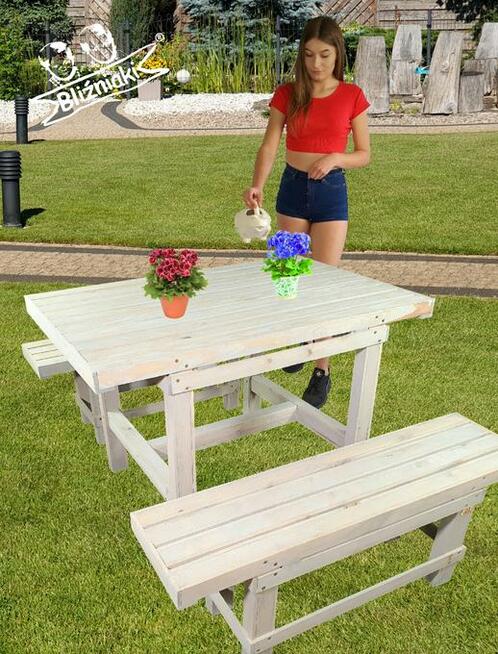 KOMPLET MEBLI DO OGRODU ZESTAW STÓŁ I DWIE ŁAWKI