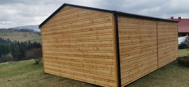 Garaż drewniany nowoczesny