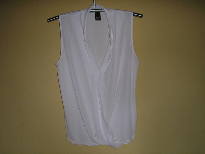 Amisu spódniczka 40, bluzka kopertowa BC 40