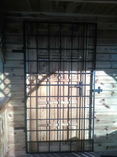 Balustrady , ogrodzenia , metaloplastyka , meble loft