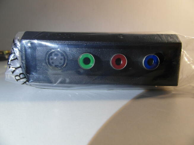 GigaByte S-Video 9pin na S-Video + YPrPb