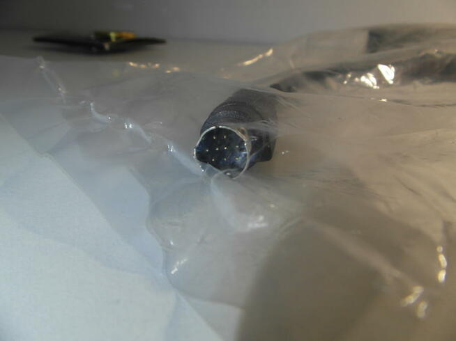 GigaByte S-Video 9pin na S-Video + YPrPb