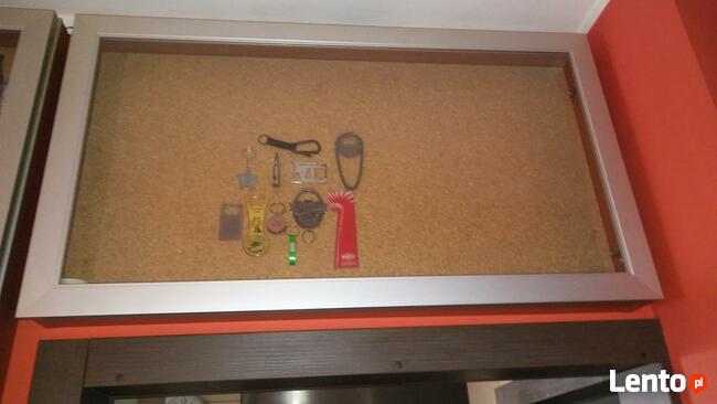 gablota szafka wystawka ekspozycja na kolekcję birofila