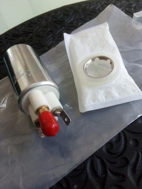 Pompa paliwa Renault Laguna 1 benzyna