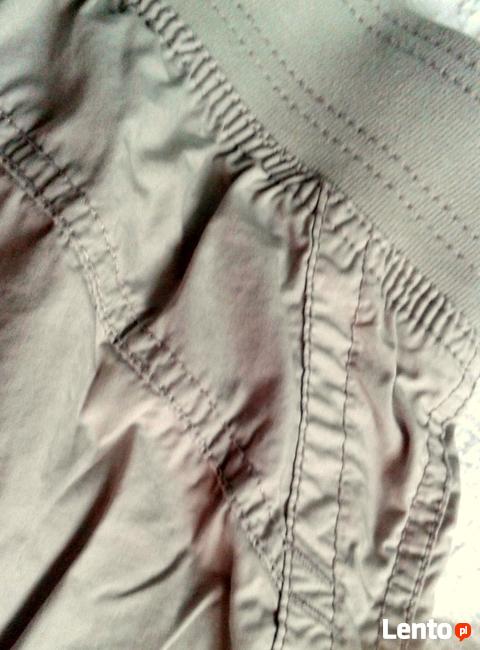 Jasne, wywijane spodenki boho;) khaki