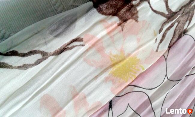 Pastelowa, szeroka, zwiewna, plisowana spódnica z klinów;)