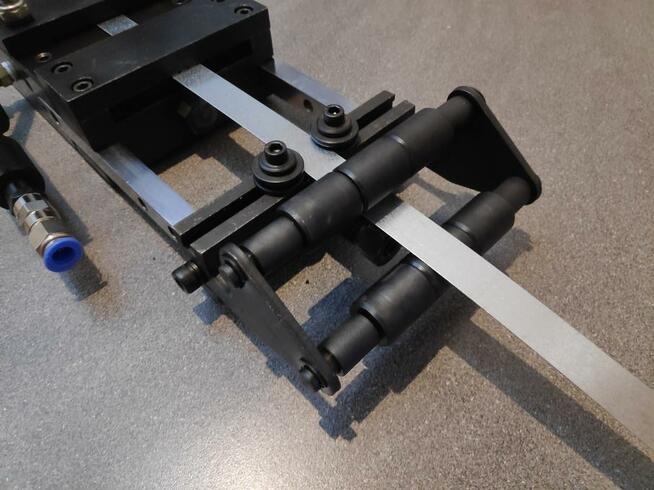 Podajnik pneumatyczny JAF-3C-E