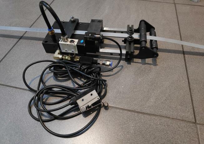 Podajnik pneumatyczny JAF-3C-E