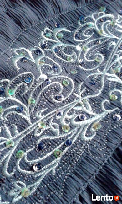 Zwiewna sukienka z gołymi plecami i haftem:) szaro-kamienna:)