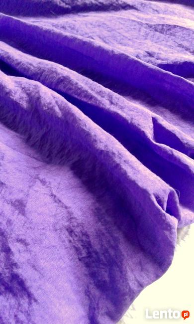 Fiołkowa sukienka - bombka wyszywana koralikami:)