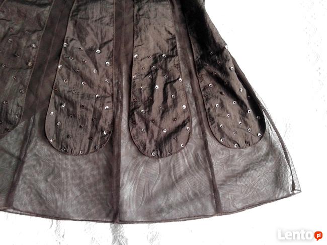 Brązowa spódnica z cekinami- kwiat:)