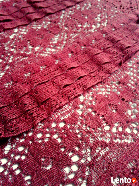 Bordowa, koronkowa bluzeczka