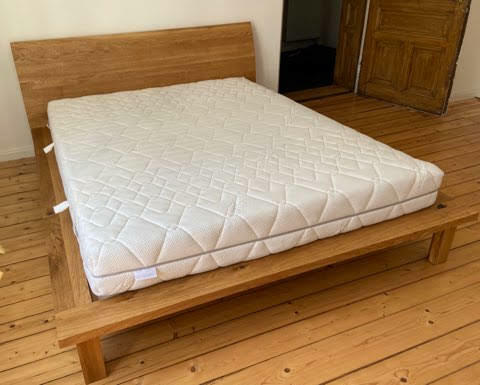 Łóżko dębowe olejowane