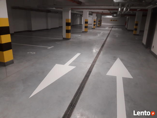 malowanie pasów ,linii oznakowanie poziome hal ,magazynów