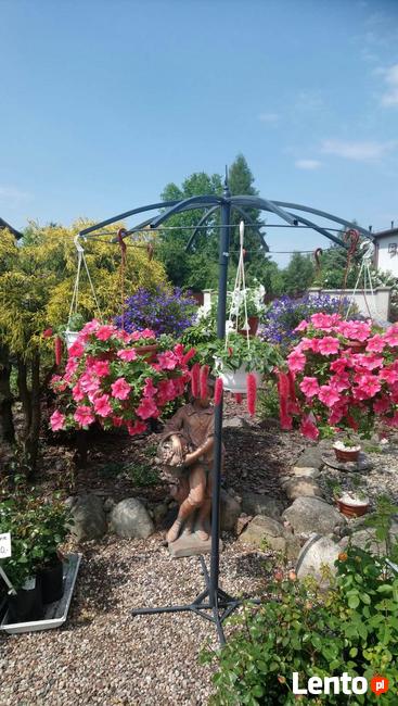 Parasol, kwietnik, meble