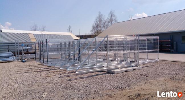 Brama wjazdowa, brama przesuwna z wypełnieniem z siatki zgrz