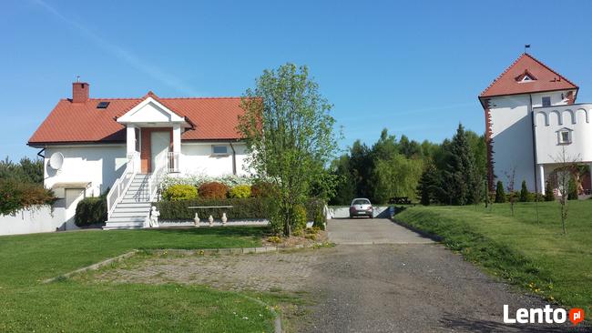 Domki wczasowe nad jeziorem z basenem