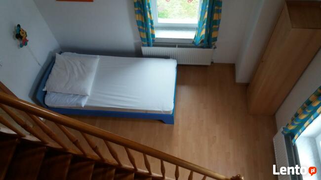 Domki wczasowe nad jeziorem z basenem