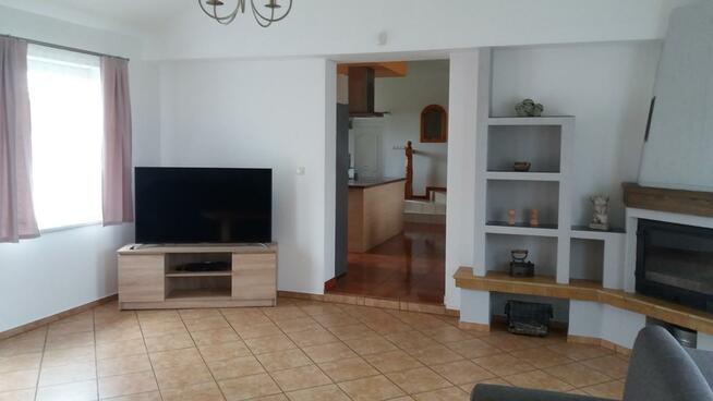 Domki wczasowe nad jeziorem z basenem