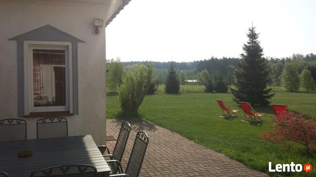 Domki wczasowe nad jeziorem z basenem