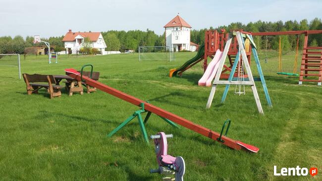 Domki wczasowe nad jeziorem z basenem