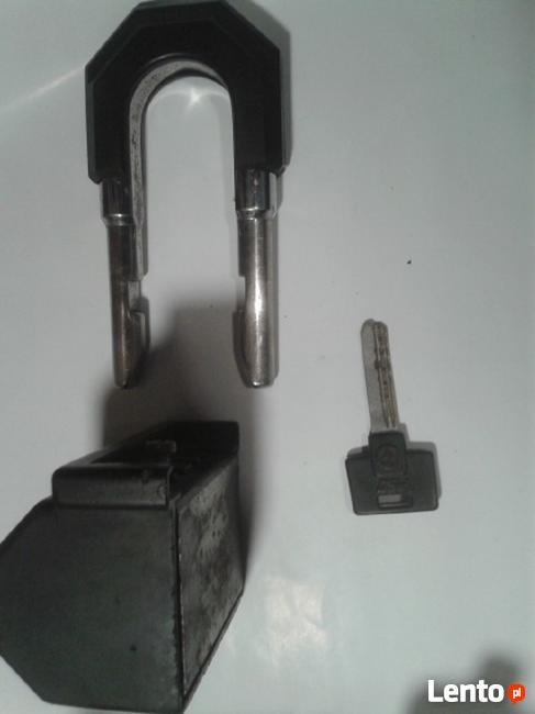 Blokadz drążka zmiany biegów