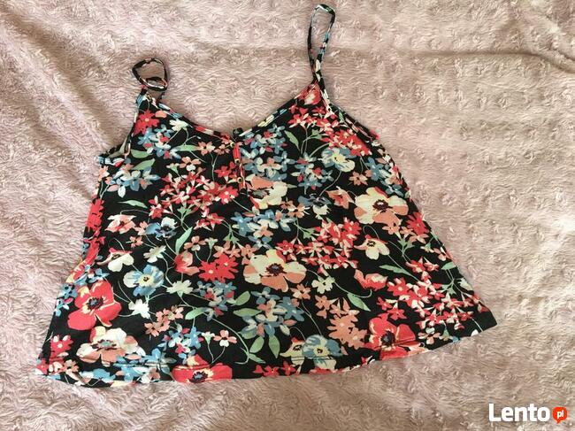 Koszulka Stradivarius rozmiar S