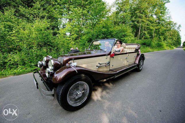 Samochód na wyjątkową uroczystość, na sesję zdjęciową