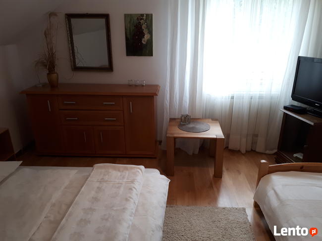 SANDOMIERZ!!!!WYNAJMĘ FIRMIE LUB PRACOWNIKOM POKOJE!!!