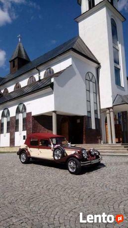 Samochód na wyjątkową uroczystość, na sesję zdjęciową