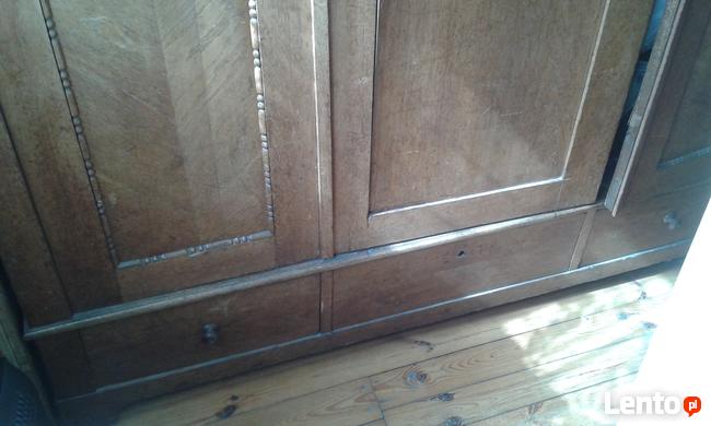 1+1 Stara szafa 3-drzwiowa z szufladami +stół okrągły