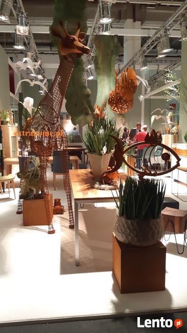 Rzeźba Koń 1:1 ze stali corten do ogrodu na kwiaty